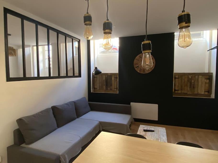 T2 4 Places 4Min A Pied Chateau По Екстериор снимка